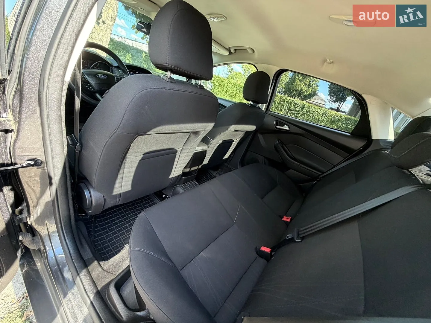 2016 Ford Focus - мініатюра 31