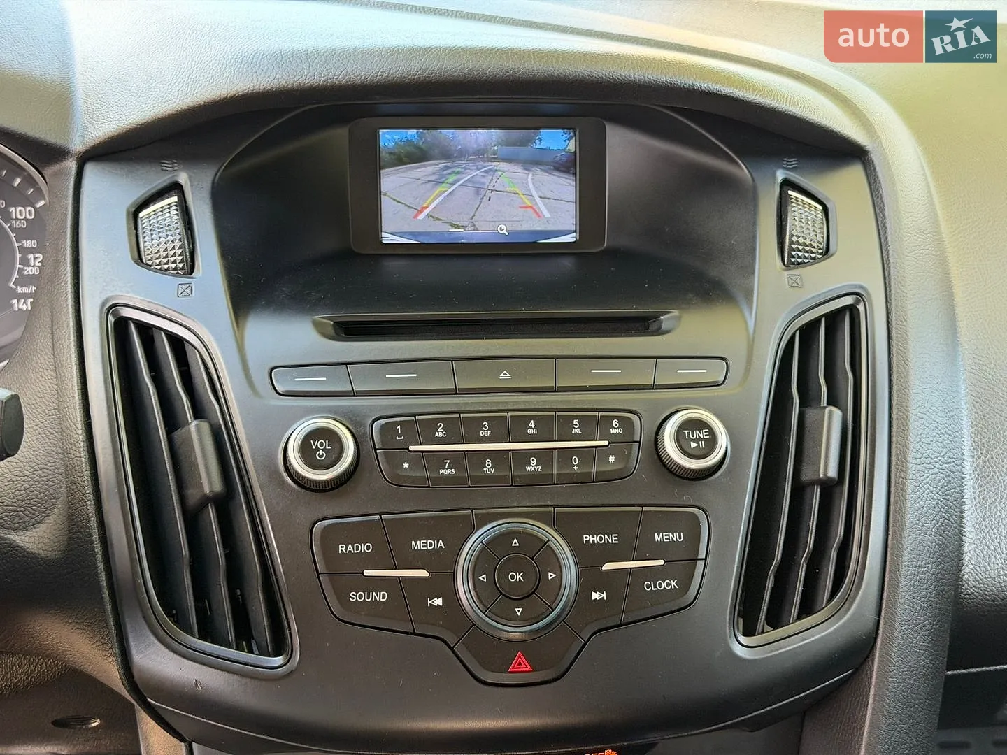 2016 Ford Focus - мініатюра 39