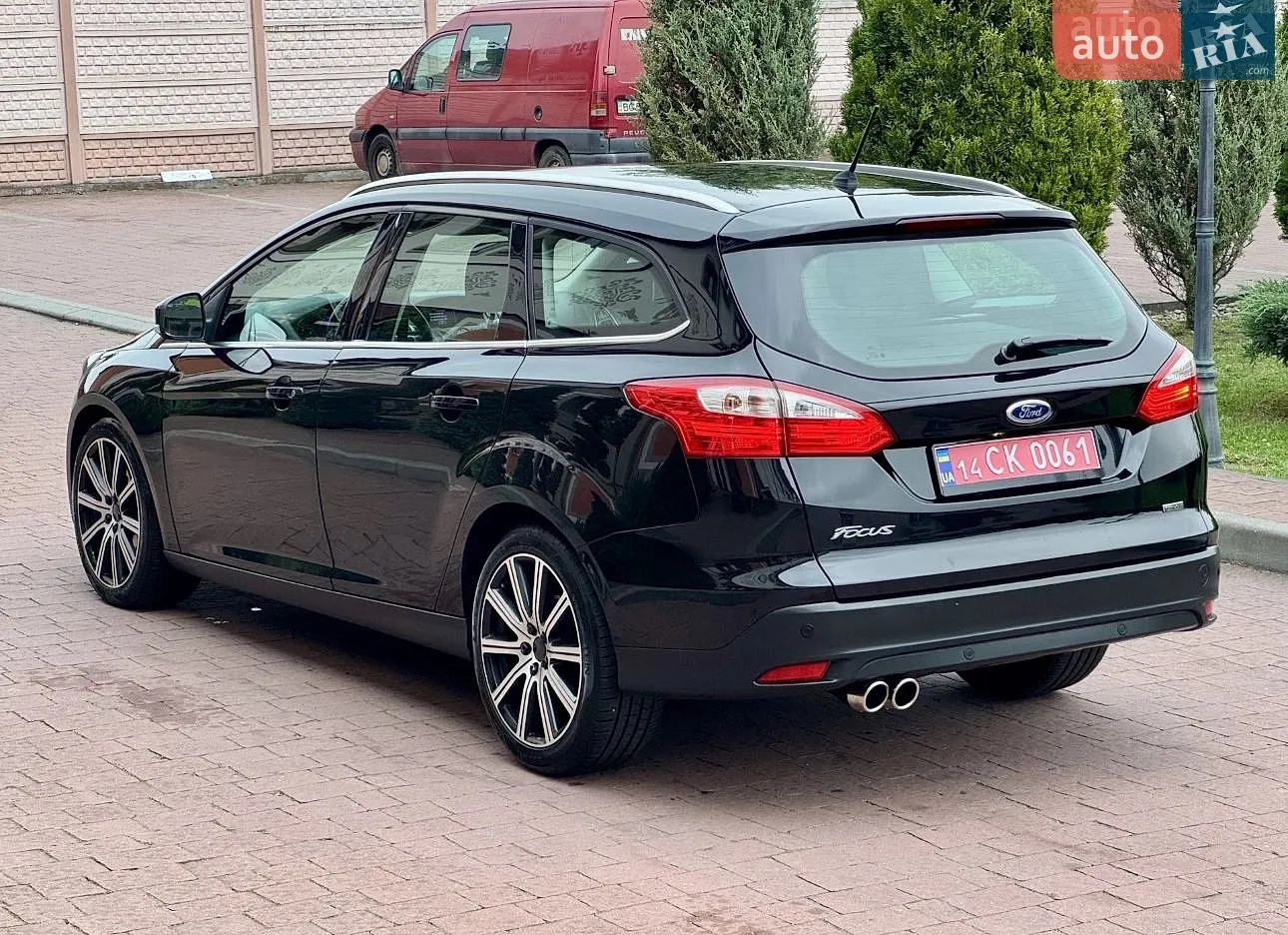 2012 Ford Focus - мініатюра 12