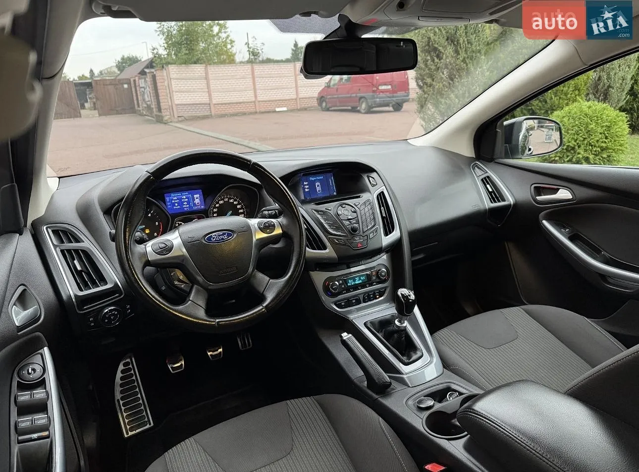 2012 Ford Focus - мініатюра 16