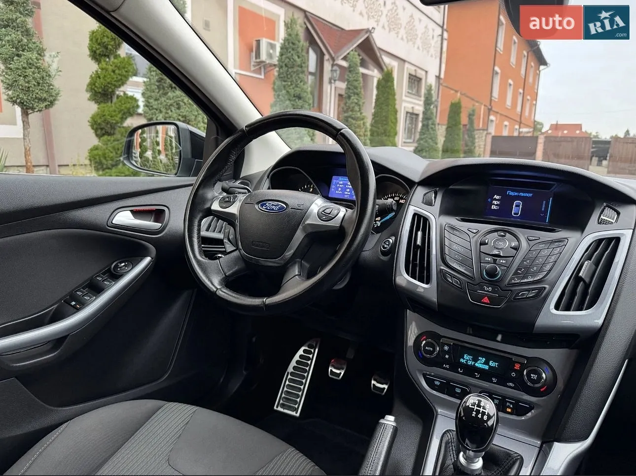 2012 Ford Focus - мініатюра 21
