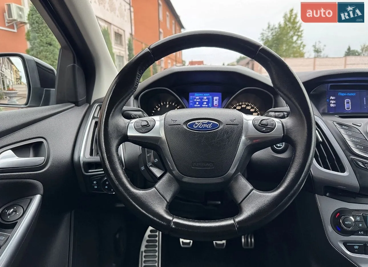 2012 Ford Focus - мініатюра 39