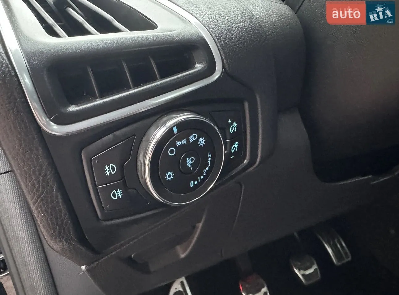 2012 Ford Focus - мініатюра 40