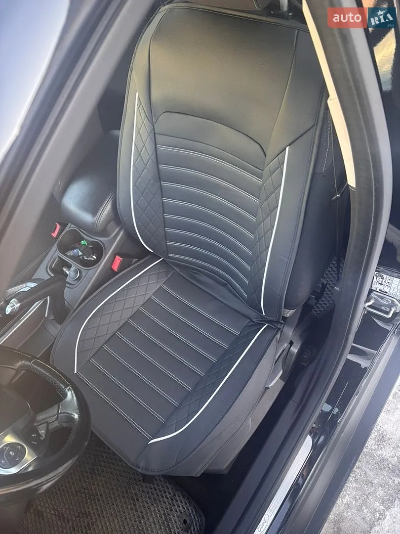 2012 Ford Focus - мініатюра 17