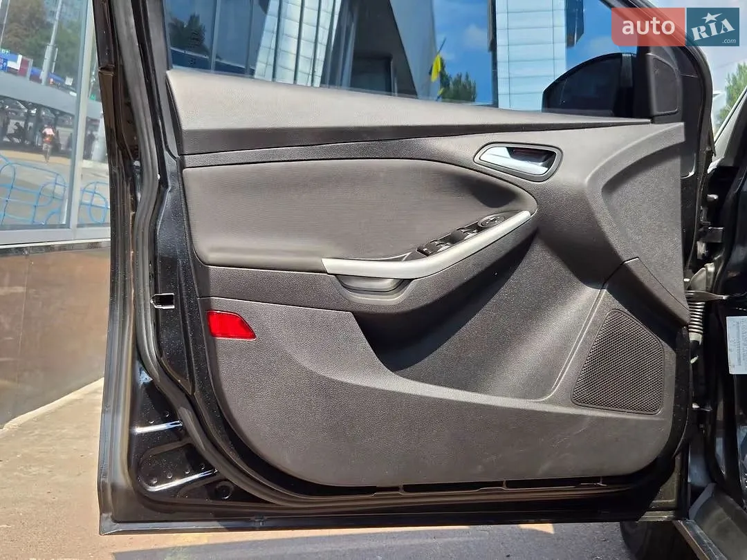 2014 Ford Focus - мініатюра 10