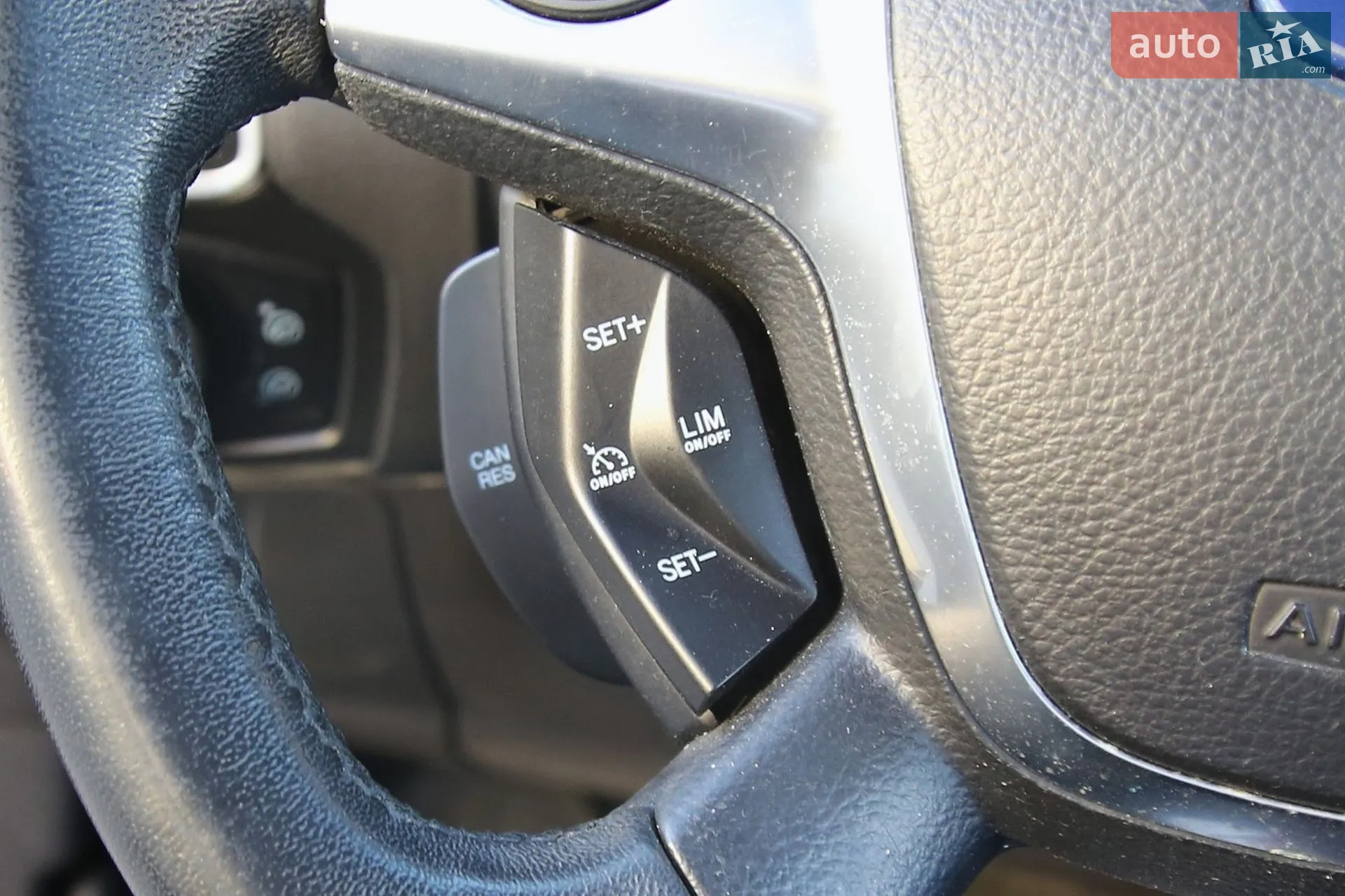 2011 Ford Focus - мініатюра 19