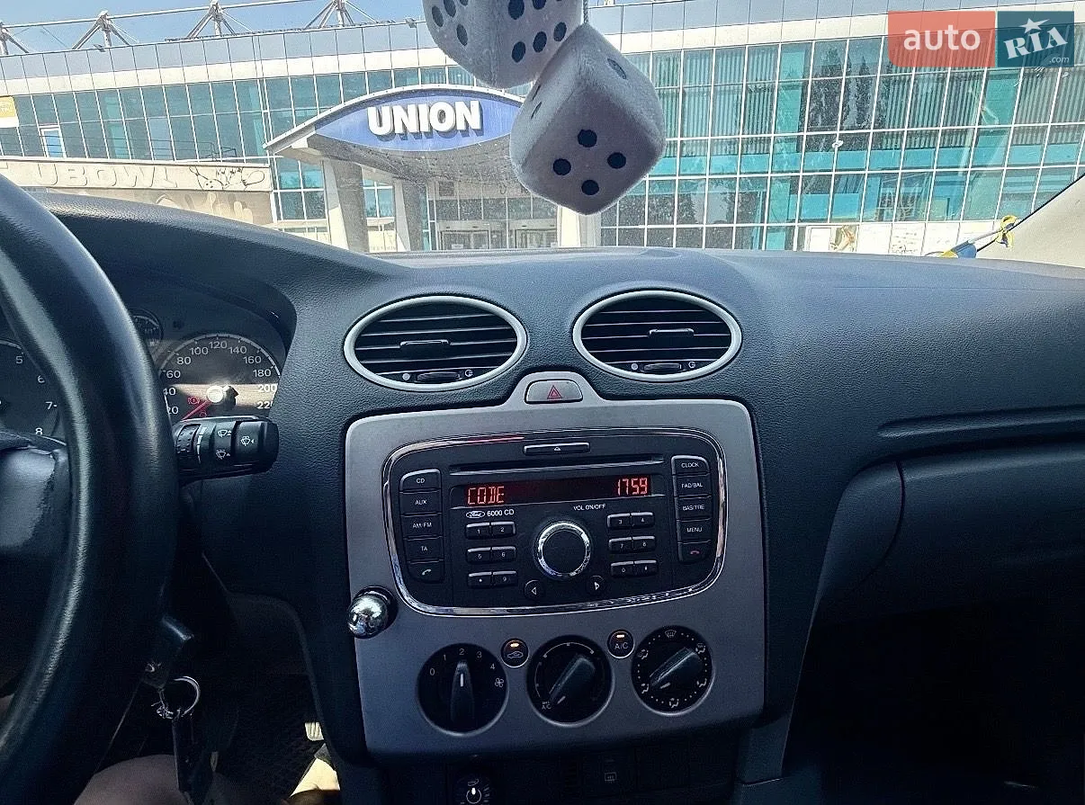 2011 Ford Focus - мініатюра 7