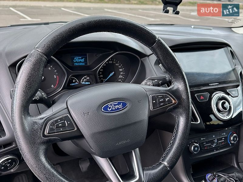 Хэтчбек Ford Focus 2017 в Ровно фото 15 Хэтчбек Ford Focus 2017 в Ровно