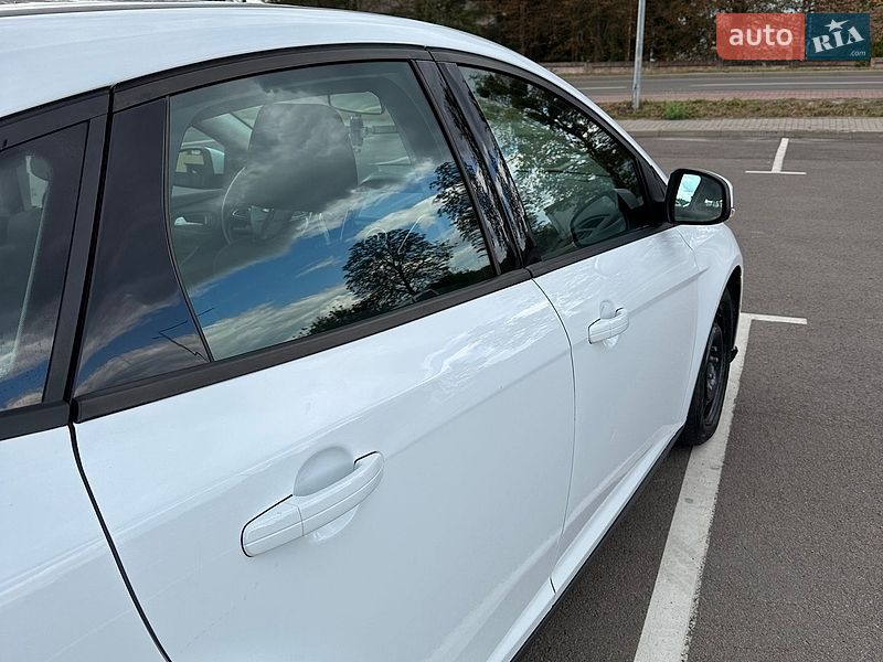 Хэтчбек Ford Focus 2017 в Ровно фото 5 Хэтчбек Ford Focus 2017 в Ровно
