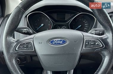 Хэтчбек Ford Focus 2017 в Ровно фото 30 Хэтчбек Ford Focus 2017 в Ровно