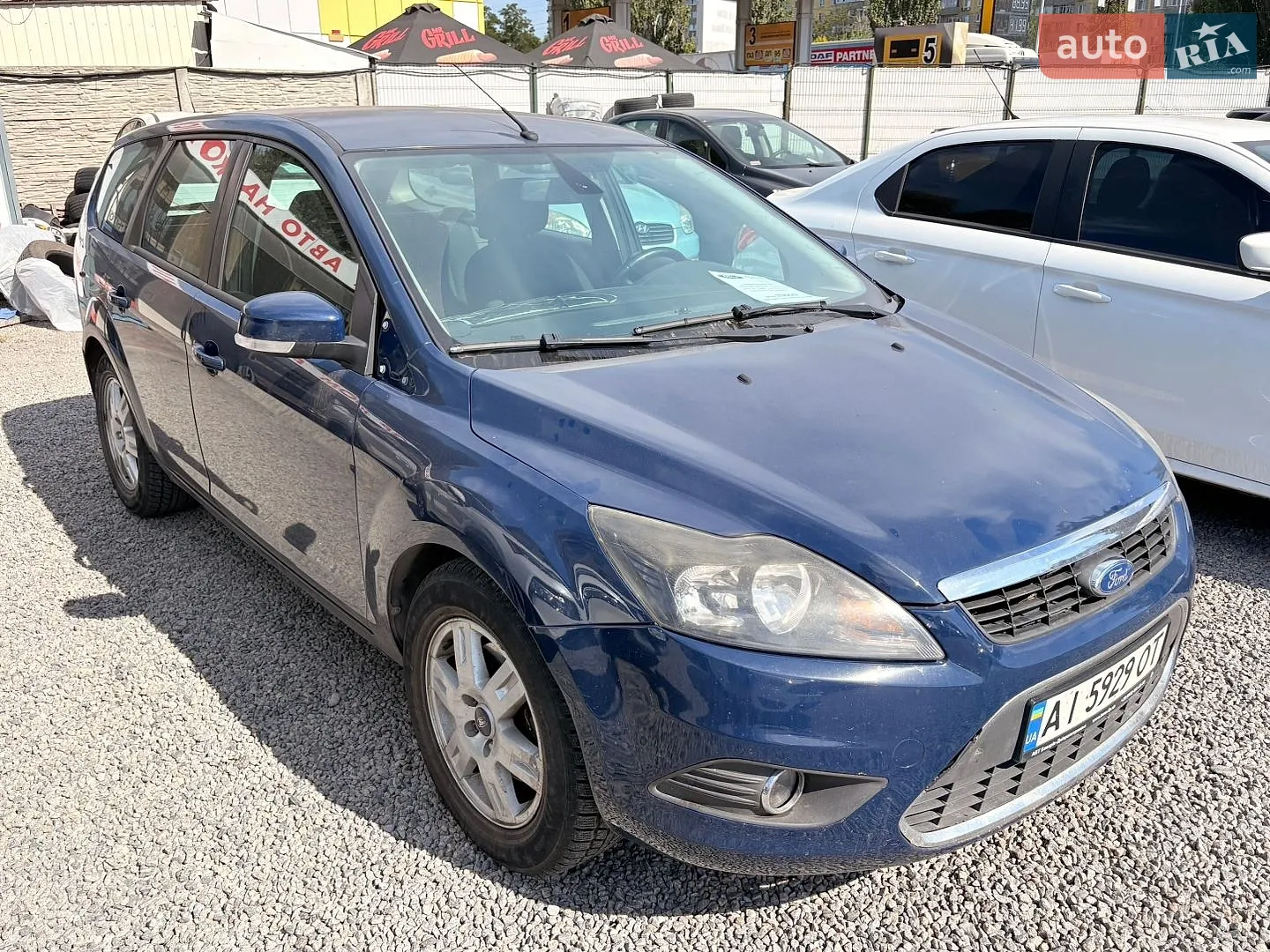 2010 Ford Focus - мініатюра 2