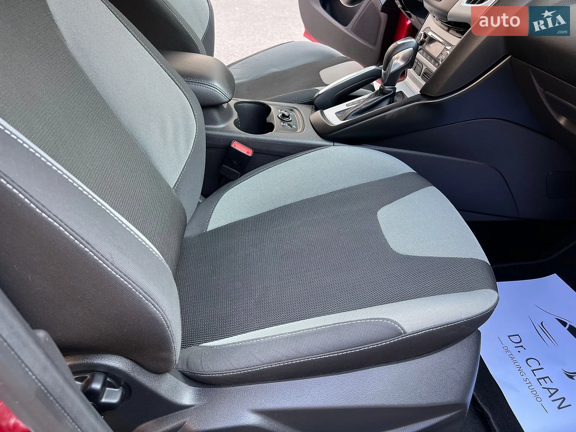 2013 Ford Focus - мініатюра 18
