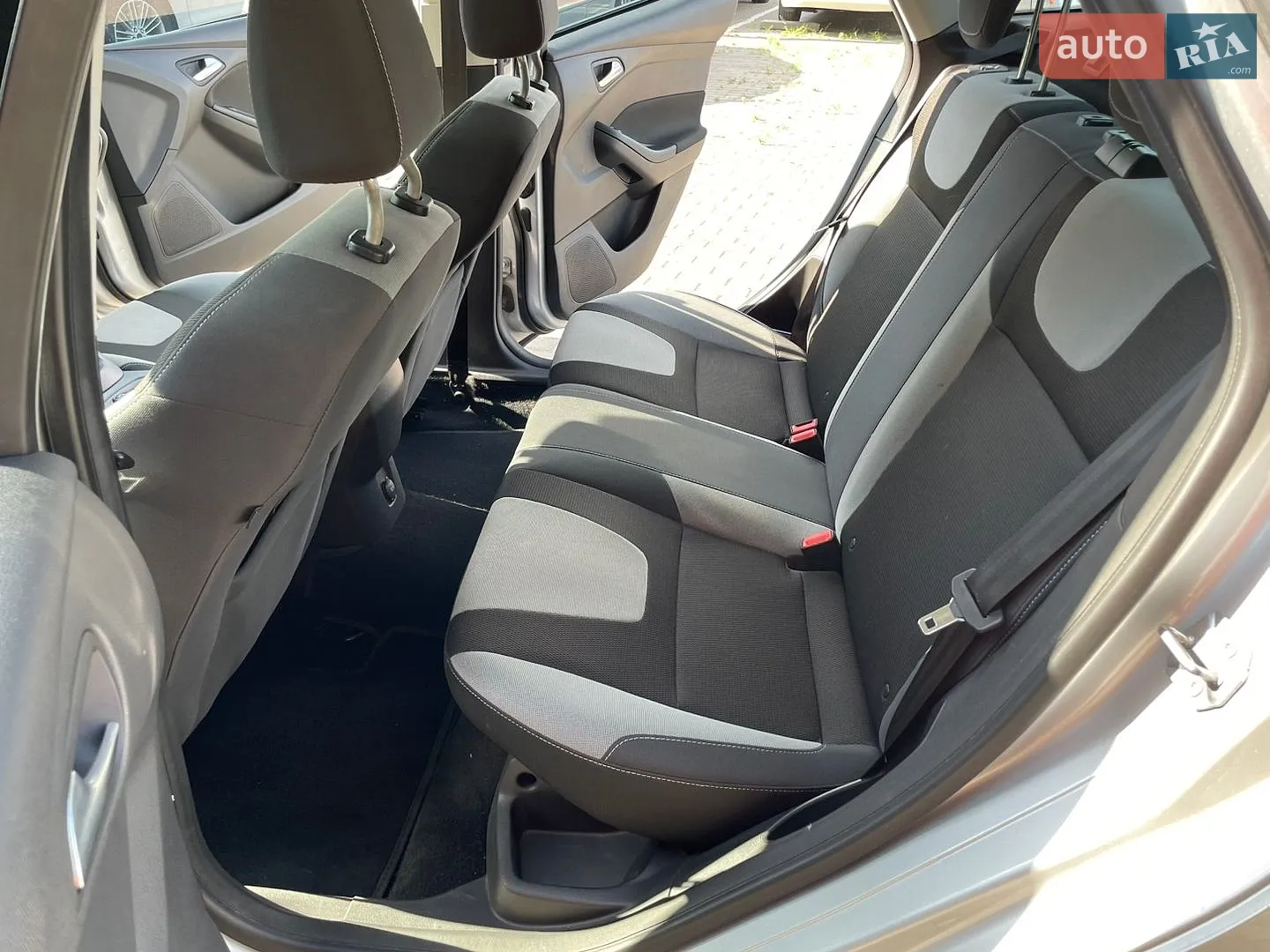 2012 Ford Focus - мініатюра 11