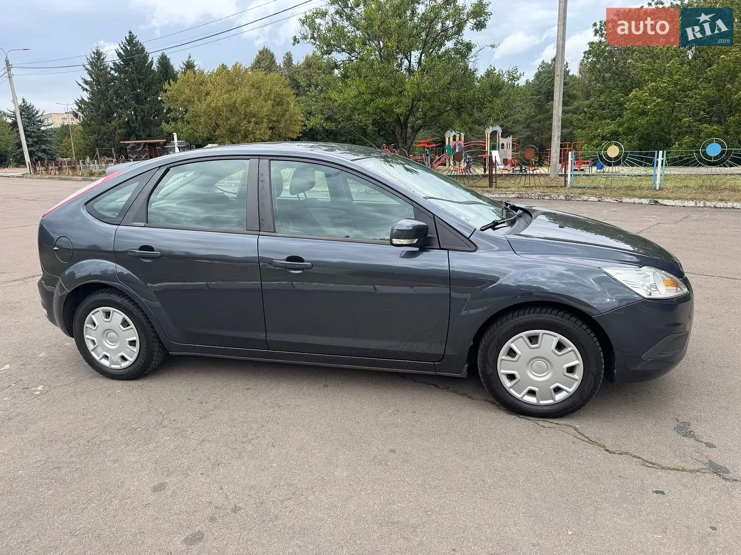 2010 Ford Focus - мініатюра 12