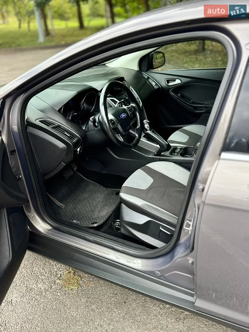 2012 Ford Focus - мініатюра 16
