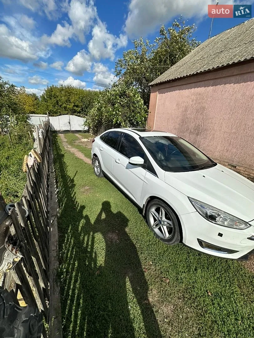 2015 Ford Focus - мініатюра 3