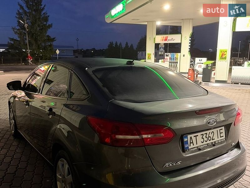 Седан Ford Focus 2017 в Городенке