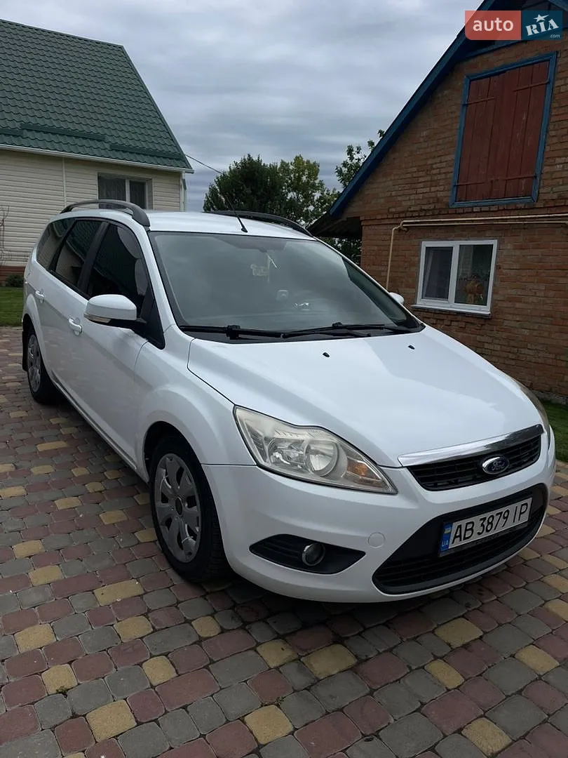 2010 Ford Focus - мініатюра 4
