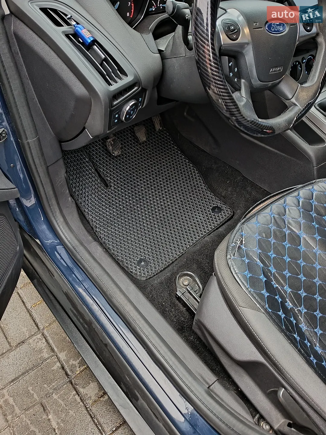 2011 Ford Focus - мініатюра 9