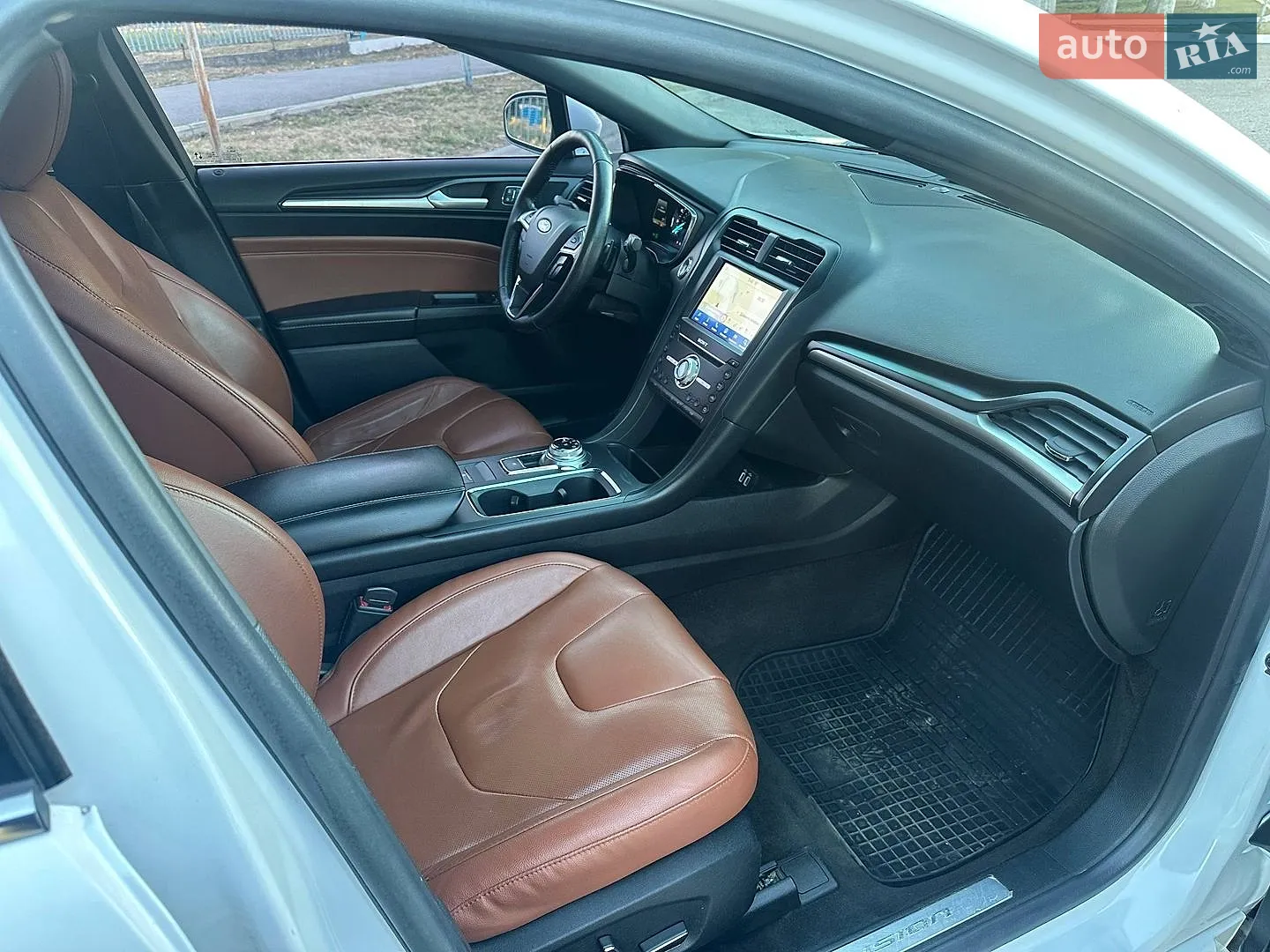 2020 Ford Focus - мініатюра 18