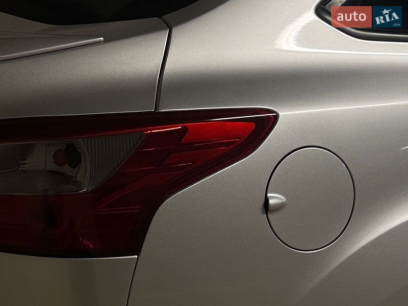 Седан Ford Focus 2012 в Львові