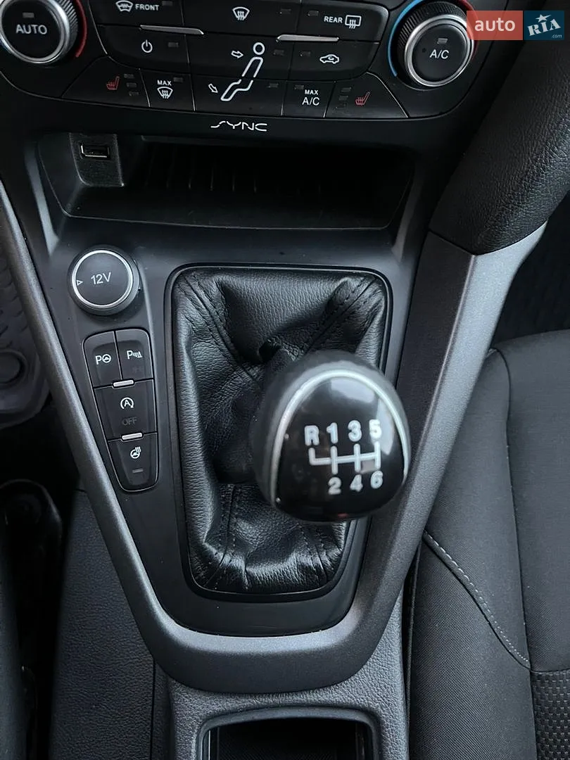 2015 Ford Focus - мініатюра 14