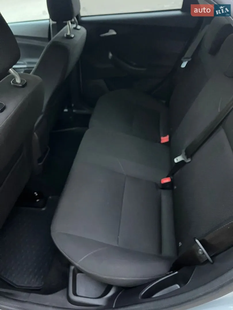 2015 Ford Focus - мініатюра 19