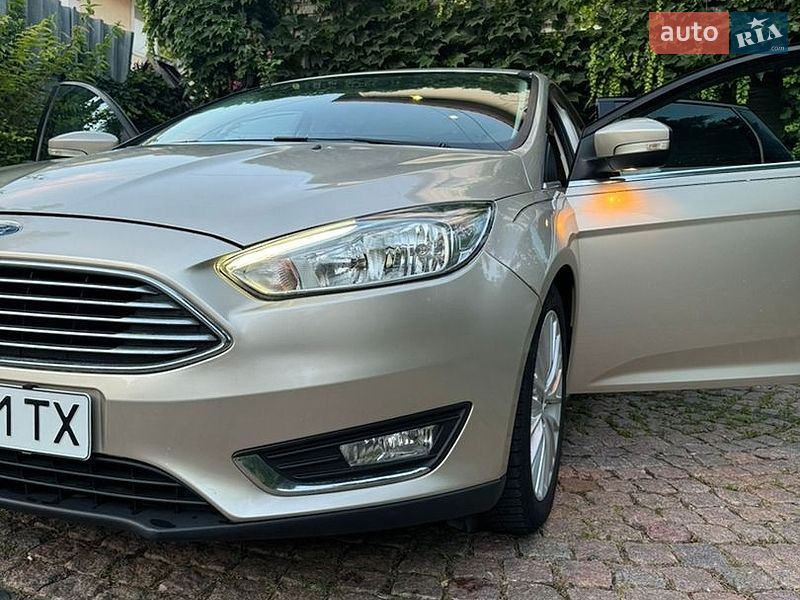 Седан Ford Focus 2017 в Одессе