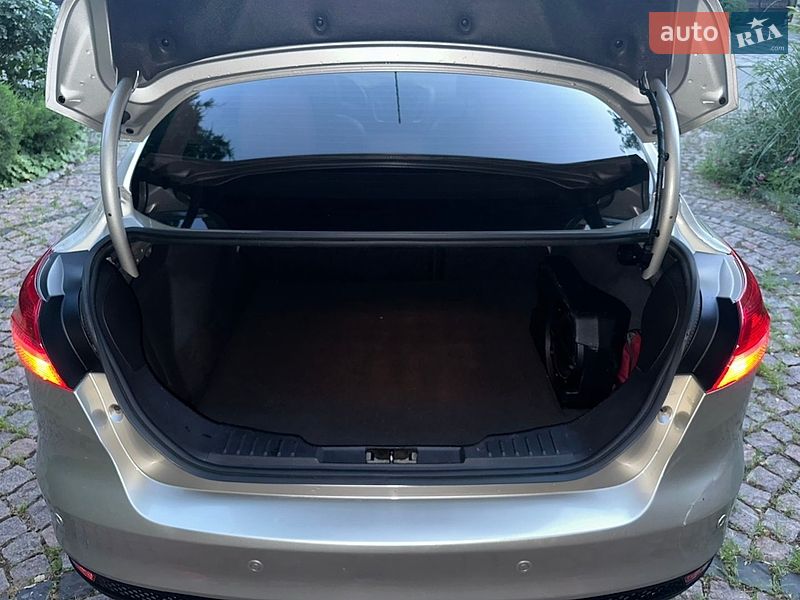 Седан Ford Focus 2017 в Одессе