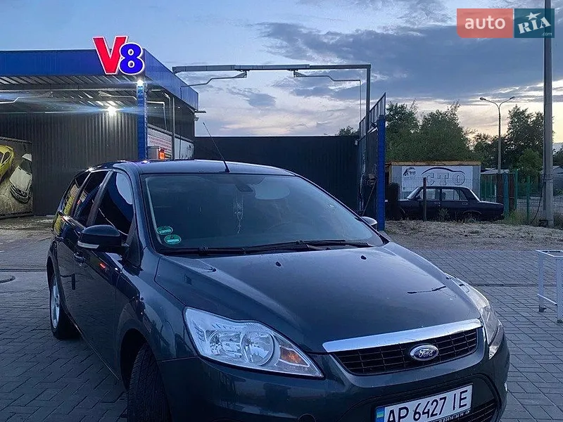 Ford Focus 2010