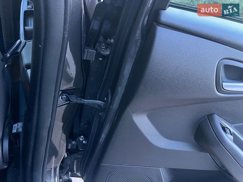 Седан Ford Focus 2015 в Дубні фото 60 Седан Ford Focus 2015 в Дубні