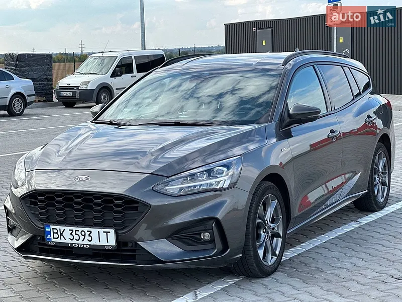Ford Focus 2019