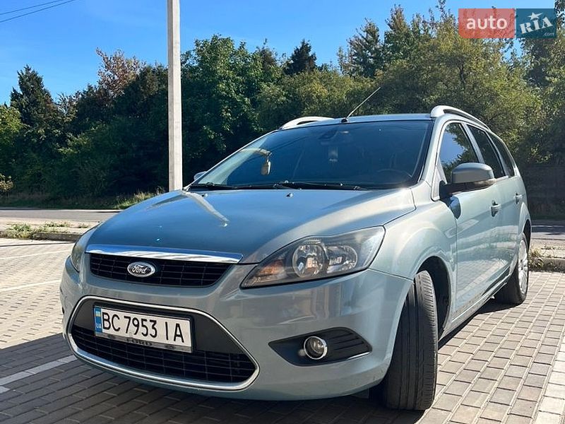 Ford Focus 2010 Ford Focus 2010