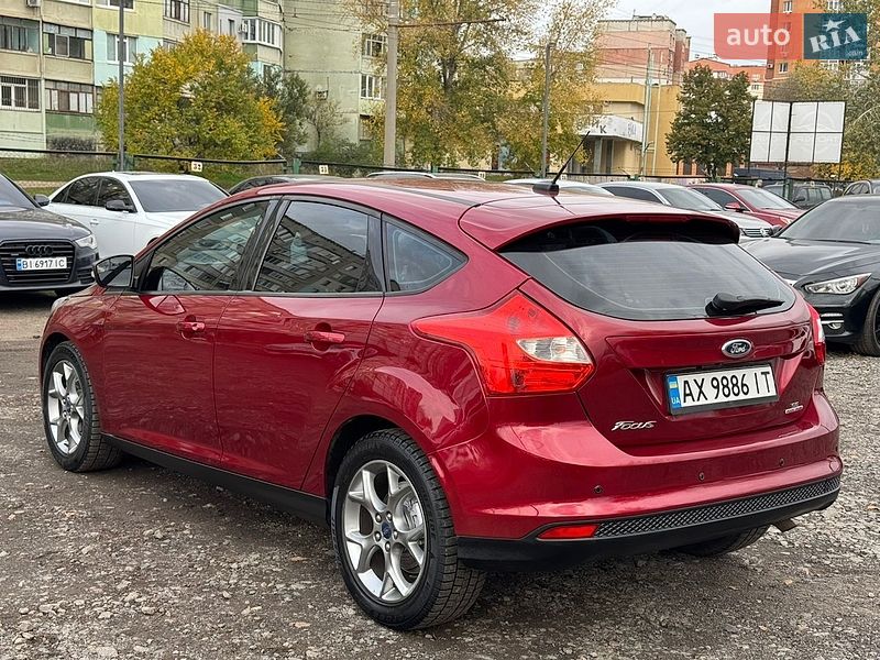 Хэтчбек Ford Focus 2014 в Полтаве