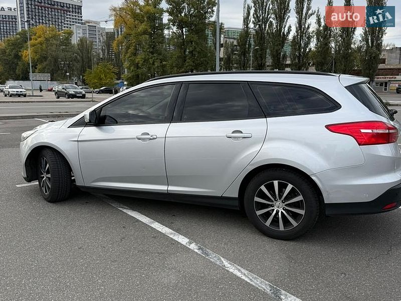 Универсал Ford Focus 2015 в Киеве