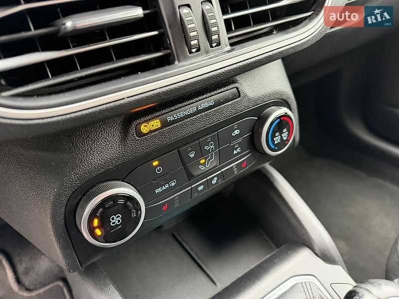 Универсал Ford Focus 2018 в Львове фото 27 Универсал Ford Focus 2018 в Львове