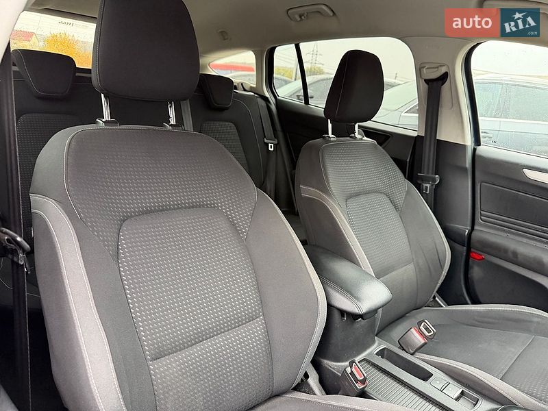 Универсал Ford Focus 2018 в Львове фото 40 Универсал Ford Focus 2018 в Львове