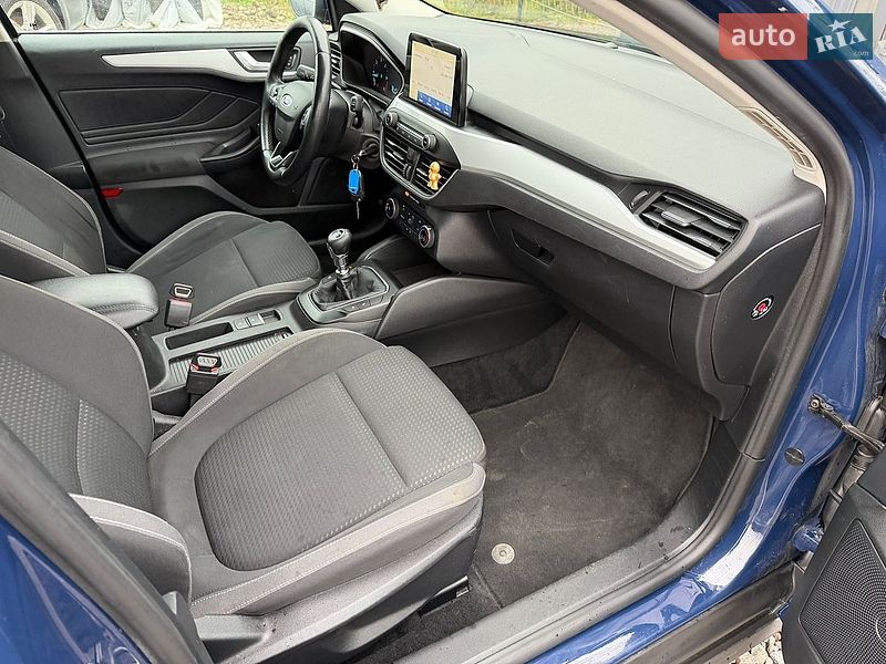 Универсал Ford Focus 2018 в Львове фото 36 Универсал Ford Focus 2018 в Львове
