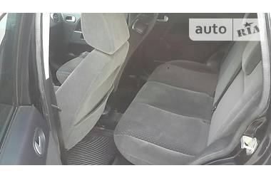 Хэтчбек Ford Fusion 2005 в Березному