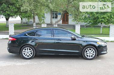 Седан Ford Fusion 2014 в Ивано-Франковске