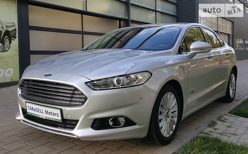 Седан Ford Fusion 2015 в Киеве