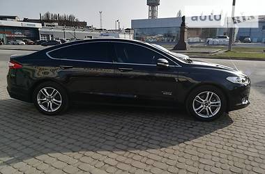 Седан Ford Fusion 2015 в Днепре