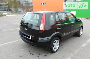 Хэтчбек Ford Fusion 2007 в Ровно