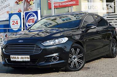 Седан Ford Fusion 2015 в Одесі