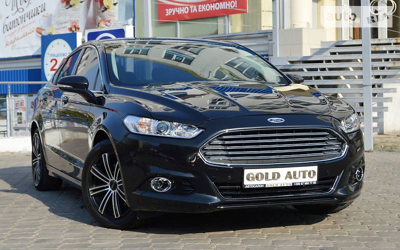 Седан Ford Fusion 2015 в Одесі