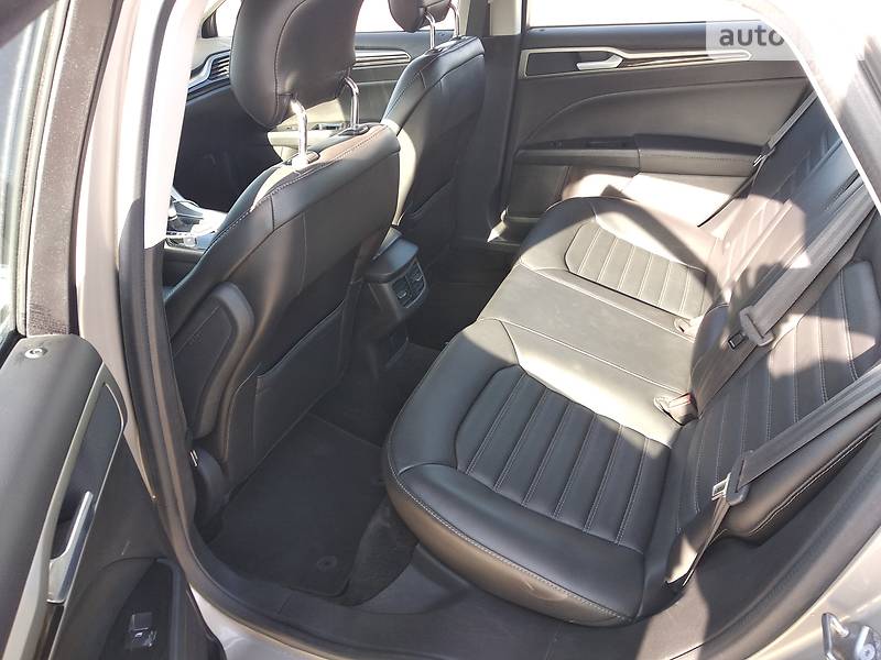 Седан Ford Fusion 2015 в Харкові