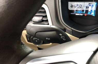Седан Ford Fusion 2015 в 