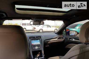 Седан Ford Fusion 2016 в 