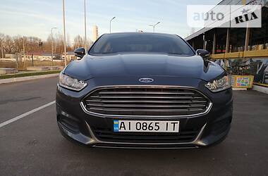 Седан Ford Fusion 2016 в Ирпене