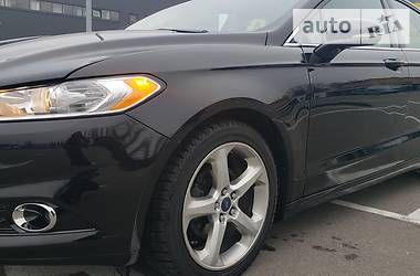 Седан Ford Fusion 2016 в Киеве